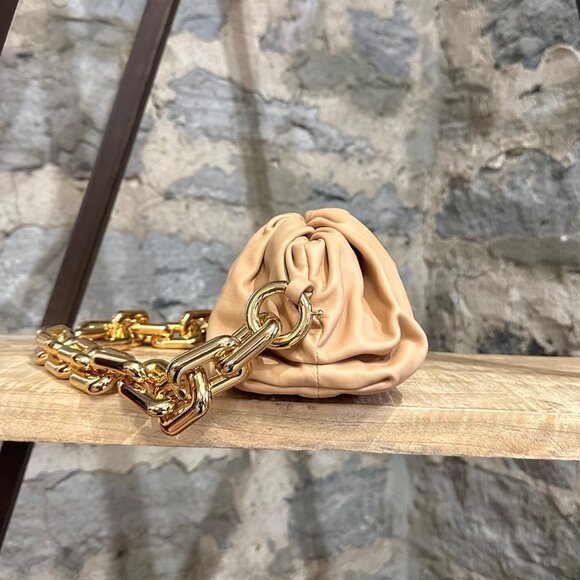 Bottega Veneta Light Brown Leather The Chain Pouch Clutch - Picture 5 of 14